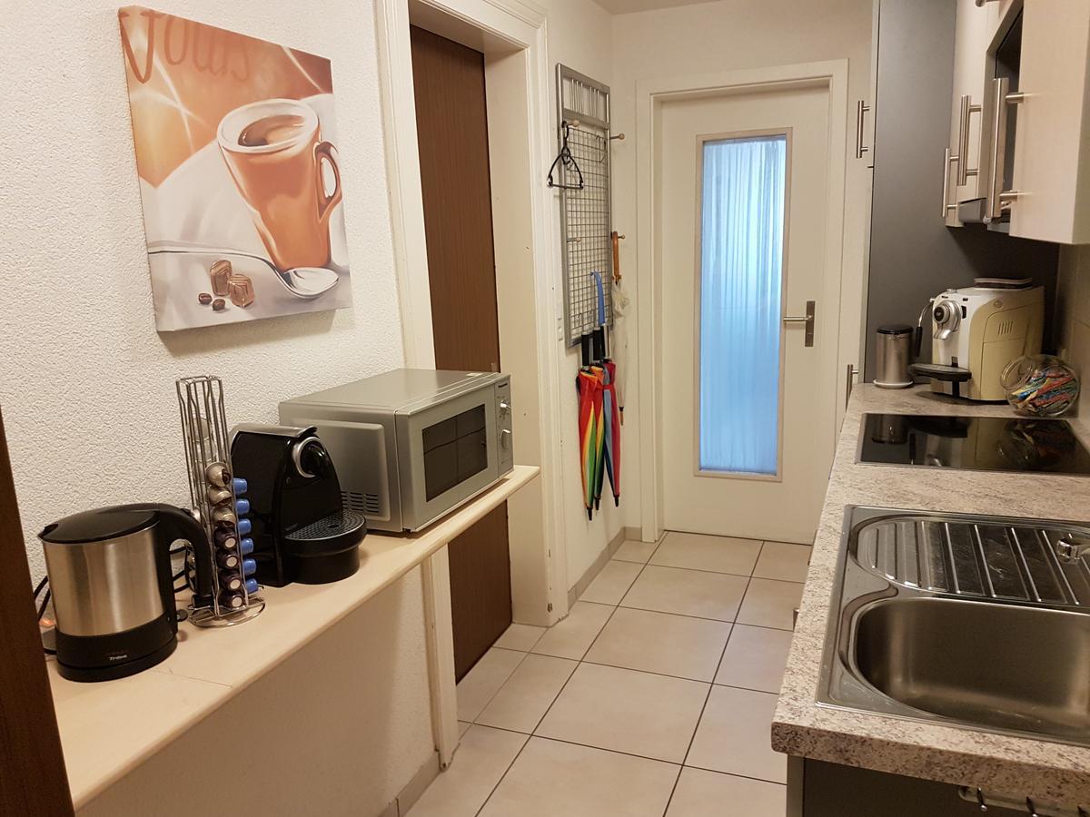 Niros Bed & Breakfast Birsfelden Extérieur photo